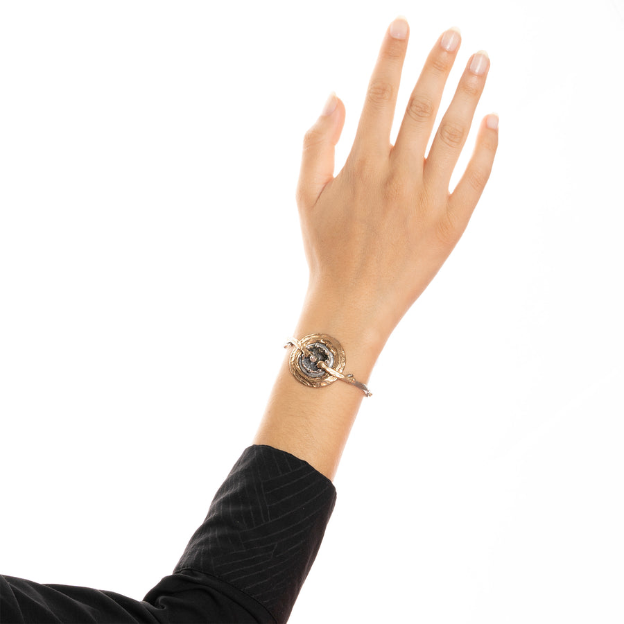Bracciale  a maglia con centrale Sasso nello Stagno argento 925 e bronzo - BA153