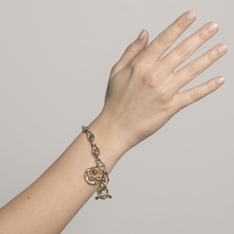 Bracciale unisex snodato charm Poker argento 925 e bronzo - BA092